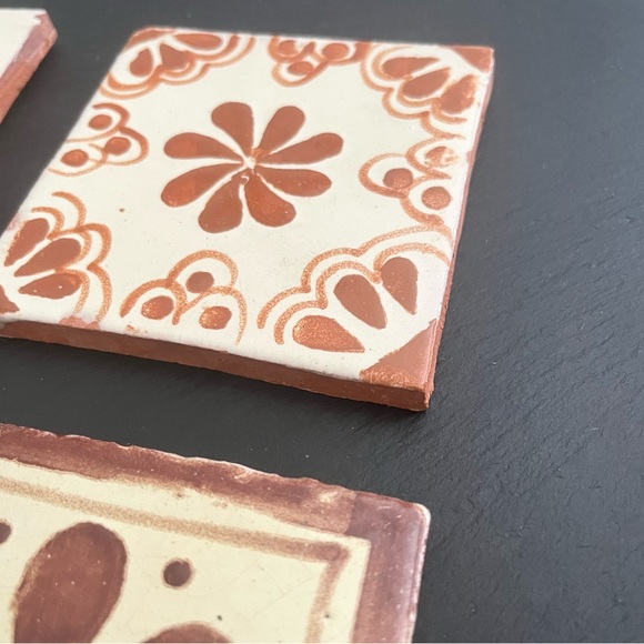 Mexican Hand Painted Terra-Cotta Talavera Vintage Tiles Set of 4 - Picture 10 of 13